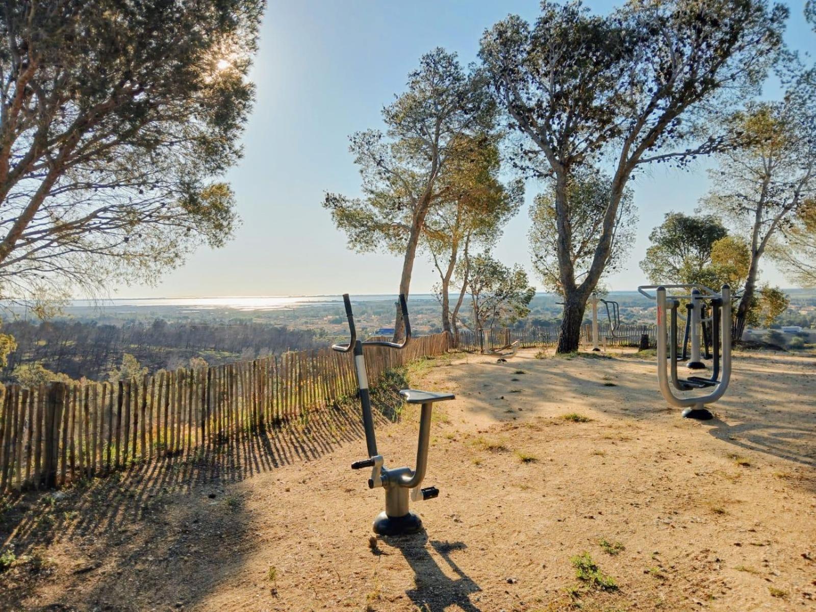 Camping Le Bois De Pins Salses le Chateau Bagian luar foto