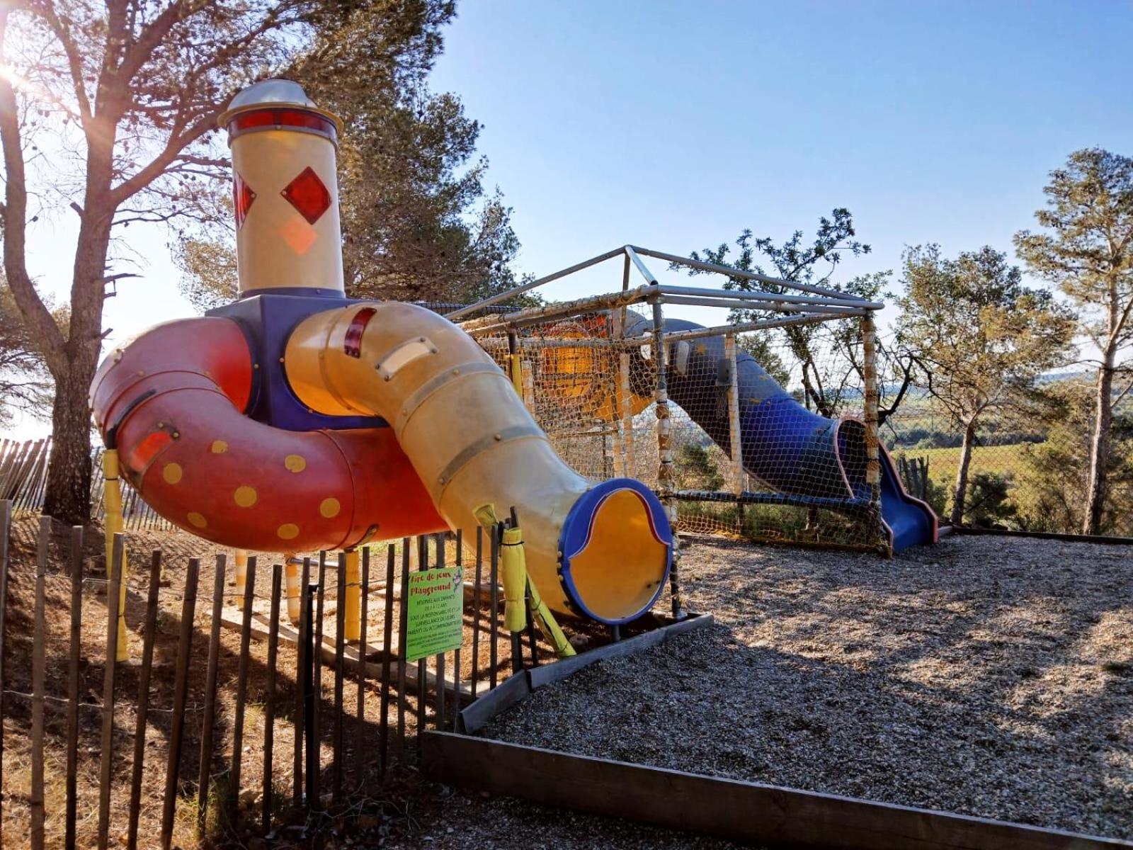 Camping Le Bois De Pins Salses le Chateau Bagian luar foto